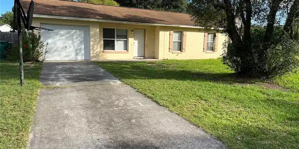 2727 DELLWOOD