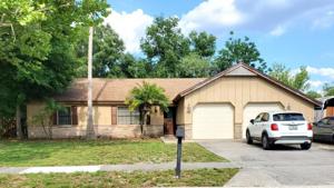 2068 HOUNDSLAKE