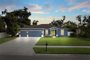 712 LAKE COVE POINTE