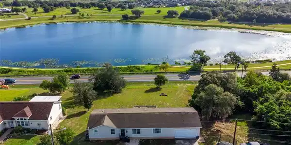 801 LAKEVIEW
