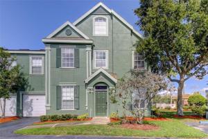 9510 LAKE CHASE ISLAND