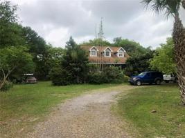 460 SNOW HILL
