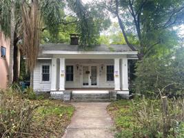809 HARWOOD
