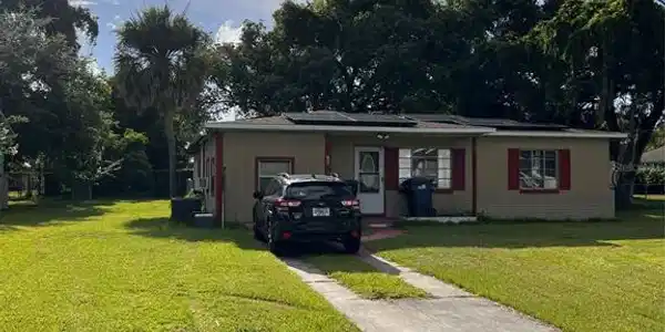 700 GLENDALE
