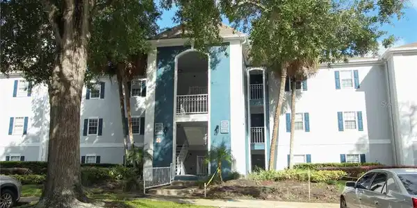 1207 CLUBSIDE DRIVE