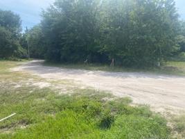 3470 BOGGY CREEK ROAD