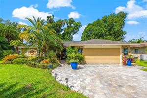 3825 LAKE BREEZE
