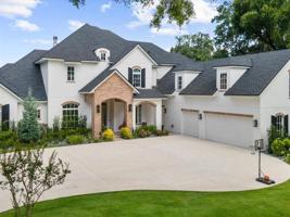 1600 LAKE MARKHAM