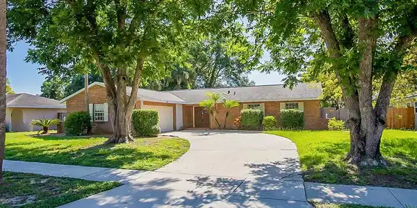 701 ALHAMBRA