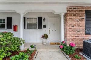 216 CHERRYWOOD GARDENS