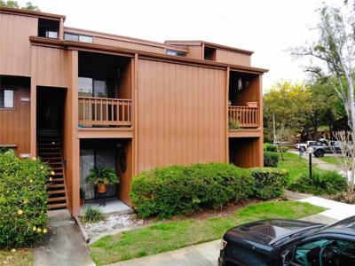 986 E MICHIGAN STREET