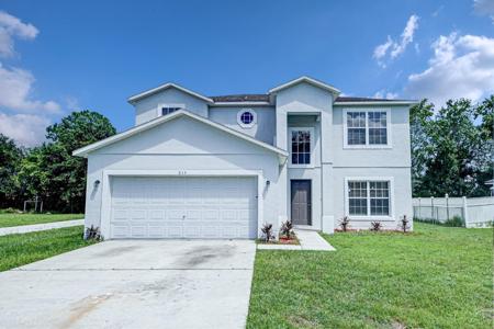 215 CHESHIRE COURT