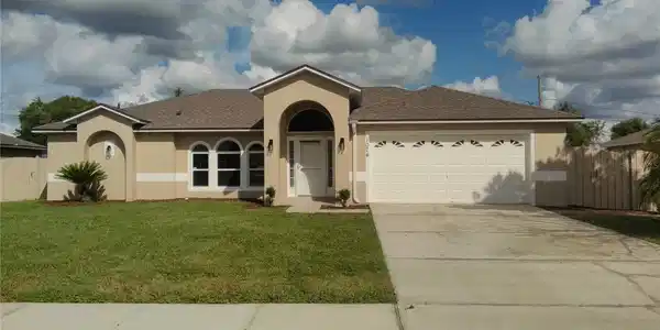 1074 WILMINGTON DRIVE