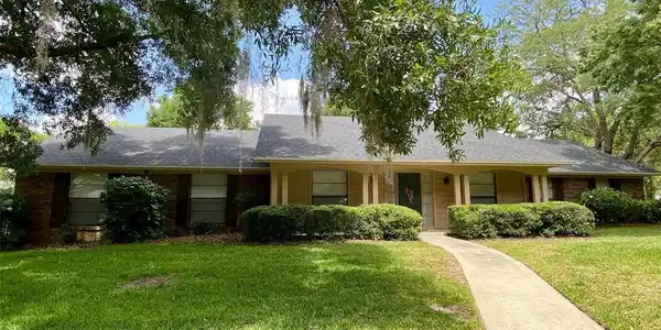 110 CRESTWOOD
