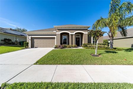 2457 PLUMADORE DRIVE
