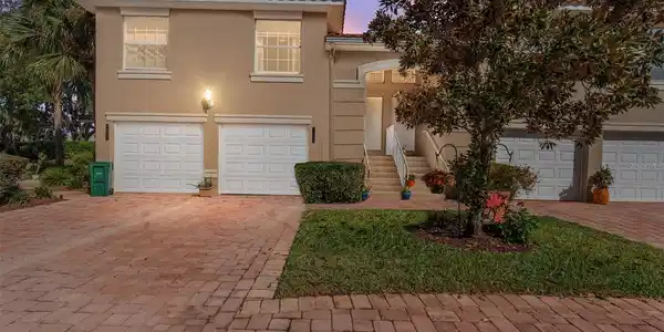 5449 ADMIRAL WAY