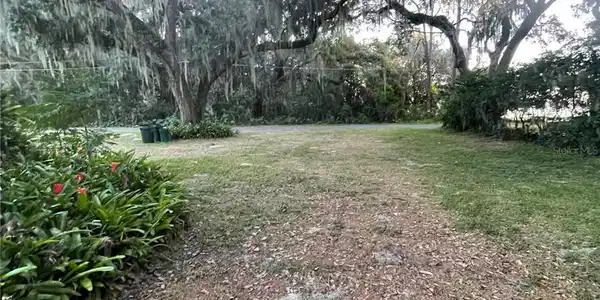LAKE JOANNA - LOT 6 DRIVE