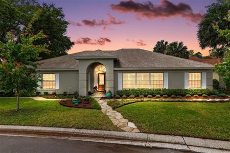 605 SANDLAKE COURT