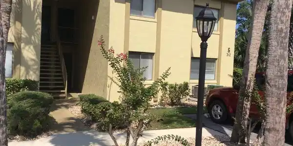 314 PALM COAST NE