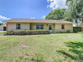2300 LAKE LIZZIE