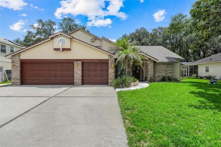 305 FORREST CREST COURT
