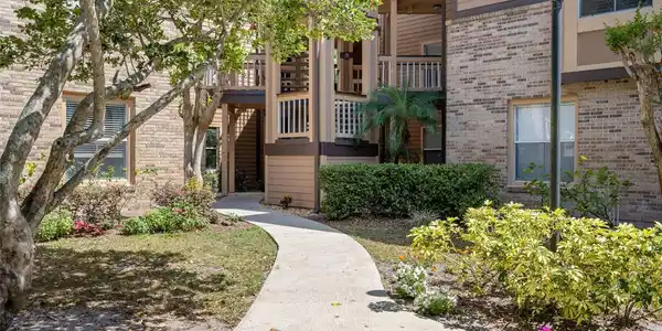 470 PIN OAK