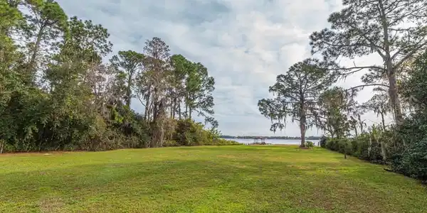 9329 WINTER GARDEN VINELAND ROAD