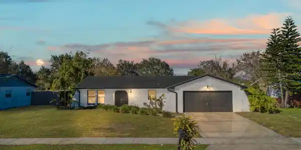 1021 WOODALL DRIVE