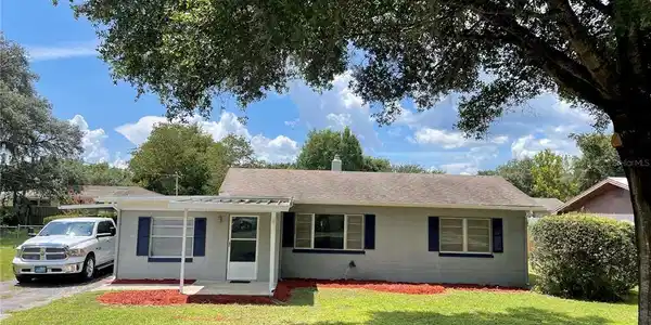 326 WOODLAND