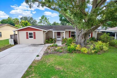 22537 NEWFIELD COURT