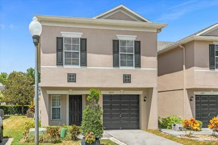2825 CLIFFE COURT