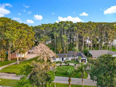 16 CYPRESS DRIVE