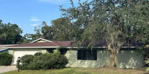 10 BLARE DRIVE