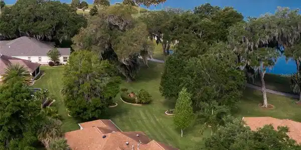 1333 SUNSET POINTE