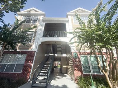 13003 PLANTATION PARK CIRCLE