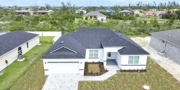 1979 E CHAPEL DRIVE
