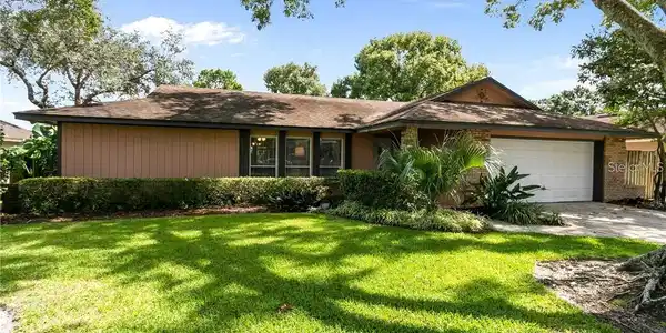 1591 KENLYN DRIVE
