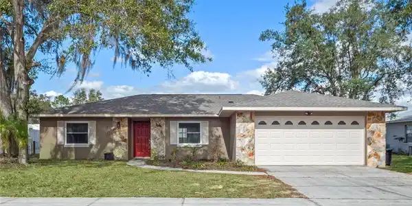 2709 N DELLWOOD DRIVE