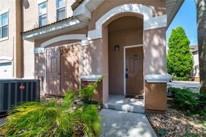 10426 VILLA VIEW CIRCLE