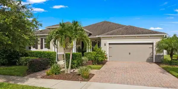 8251 POND APPLE DRIVE