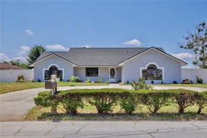 2411 FOUNTAIN