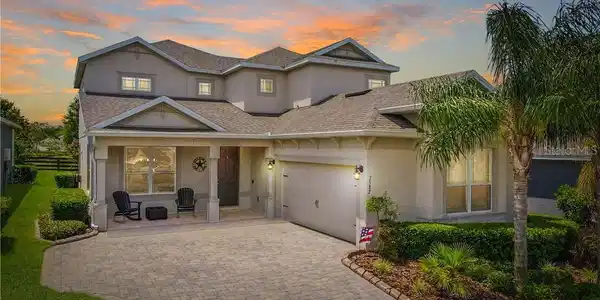 7582 BISHOP SQUARE DRIVE