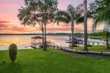 1921 EDGEWATER DRIVE