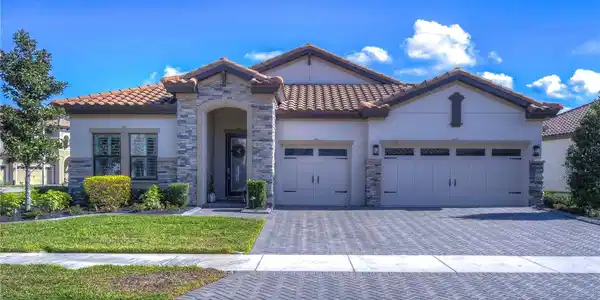 6708 SUNSET VISTA