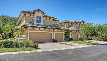 6422 MOORINGS POINT CIRCLE