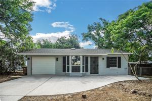 2546 CRESCENT