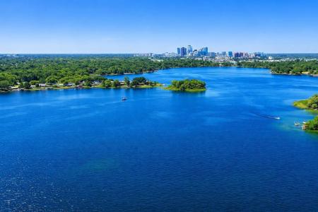 3501 S WESTMORELAND DRIVE