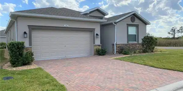 2702 ATTWATER LOOP