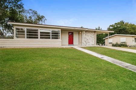 1200 WHITEWOOD DRIVE