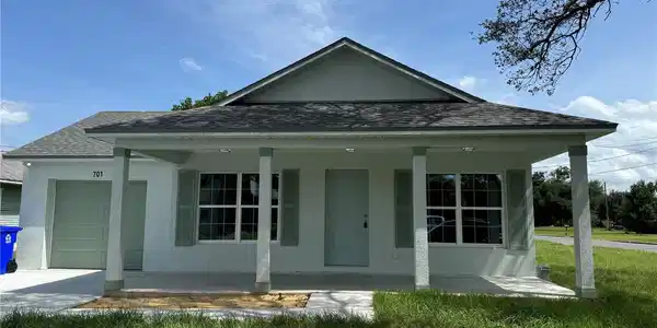 701 N VIRGINIA AVENUE